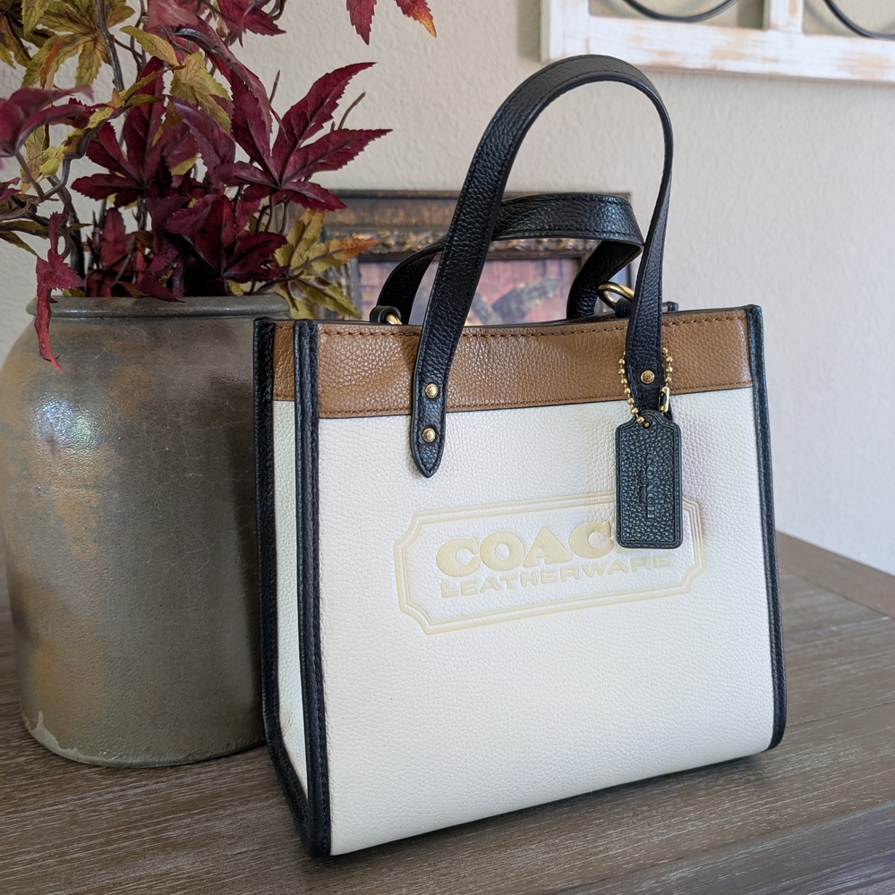 Coach Leatherware Black and Tan Women's Bag